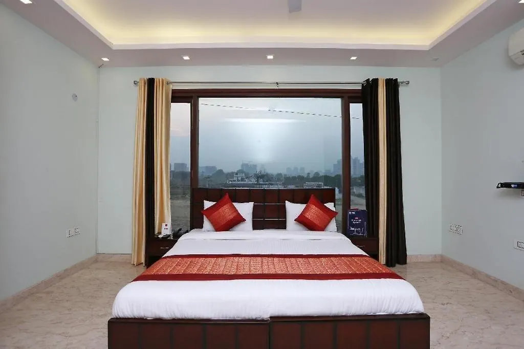 Zap Stays Badshahpur Bed & Breakfast